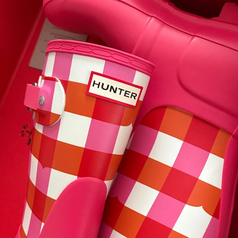 Hunter Women’s Pink and Orange Patterned Rainboots - Picture 9 of 9